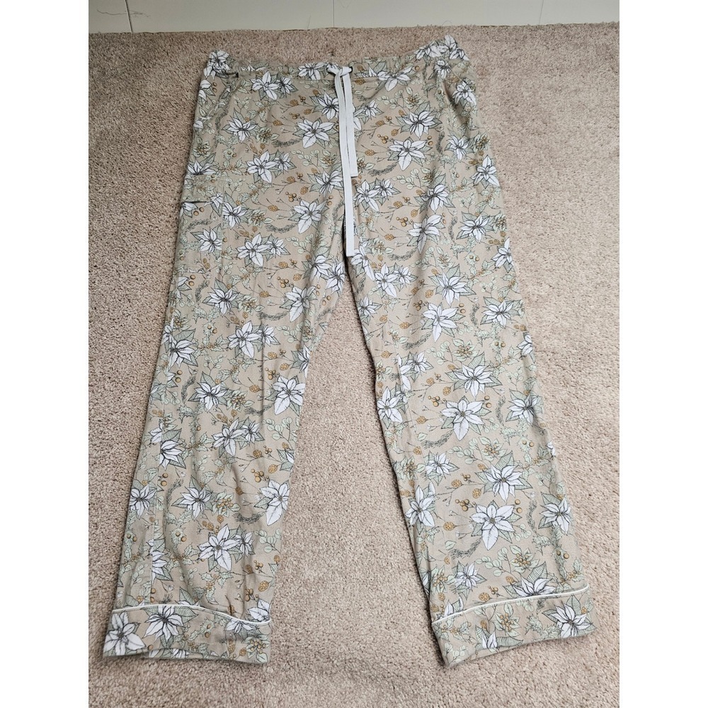 Duluth Trading Co Womens Poinsettia Free SwinginPajama Pants Tan Floral L